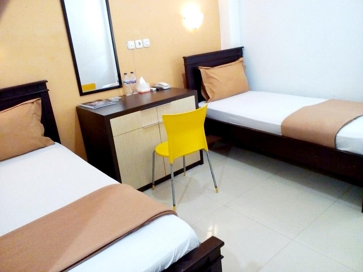 Hotel Elresas Lamongan Zewnętrze zdjęcie
